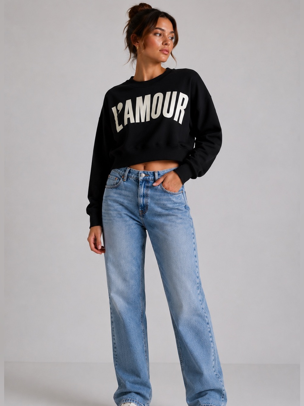 Clare V. L’AMOUR Cropped Sweatshirt Black Cream Graphic Crewneck